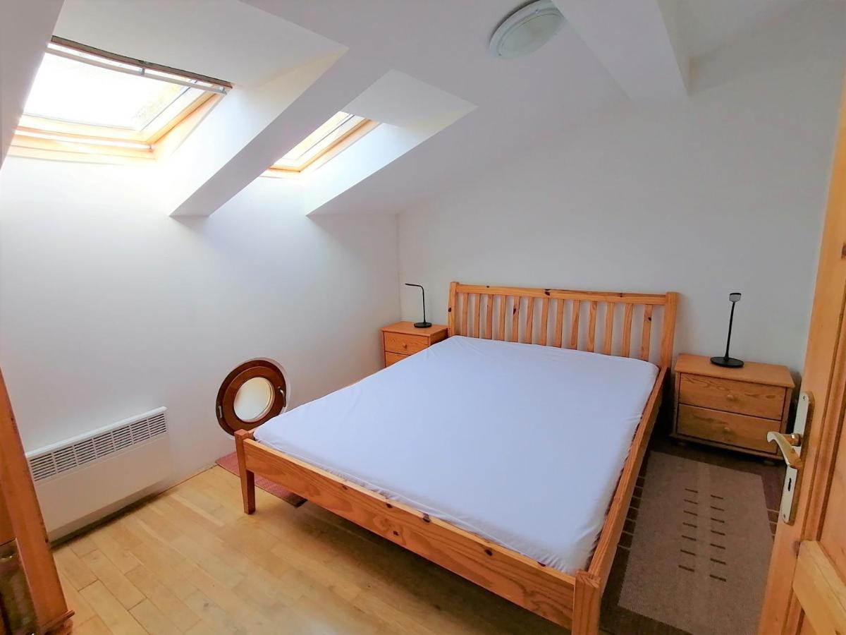 Pod Strechou Apartment Svoboda nad Upou Bagian luar foto