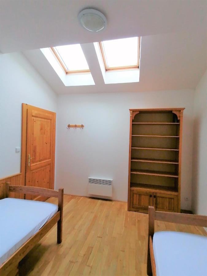 Pod Strechou Apartment Svoboda nad Upou Bagian luar foto